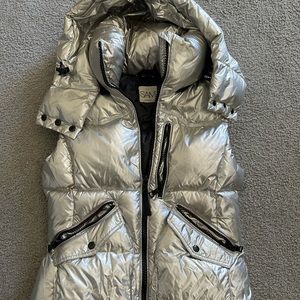 SAM Metallic Puffer Vest w/ detachable hood